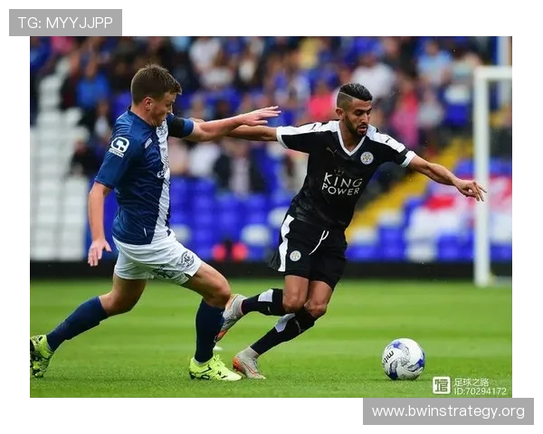 谈球吧：足球训练秘籍分享，帮助青少年提升实战能力与技巧水平